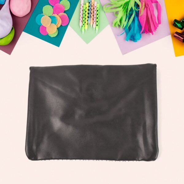 Multipurpose Pouch With Magnetic Lock(1 Pc / 19 x 14 Cm) - Image 3