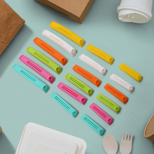 Food Bag Clip Sealer ? Airtight Plastic Clips for Snacks, Kitchen & Camping (18
