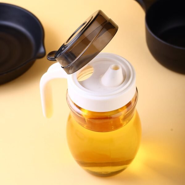 Oil Dispenser Stainless Steel with small nozzle 650ml - Image 3