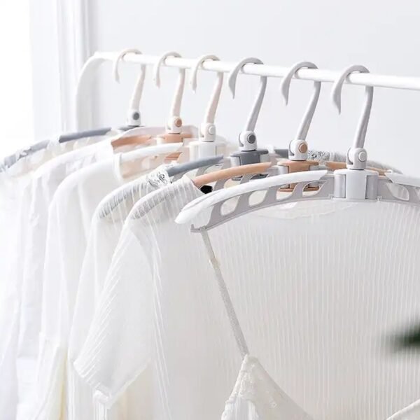 Portable Folding Clothes Hanger (1 Pc): 360? Rotation, Travel, Adjustable - Image 3