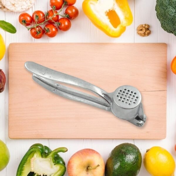 Crush Garlic with Ease: Lightweight Aluminum Garlic Press (1 Pc) - Image 3