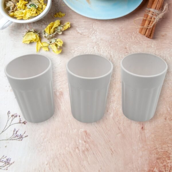Small Plastic Coffee / Tea Cups Reusable Plastic Cup Mug Lightweight - Image 3