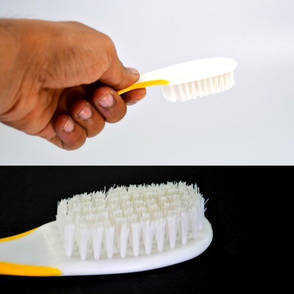 Handle Grip Nail Brush for Cleaning Toes & Nails (Scrub, Unisex) - Image 3