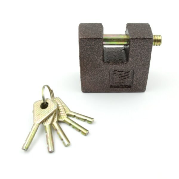Iron lock, Brass Core and Thickened Spray Black Iron Door Lock With 5 pc Keys - Image 4