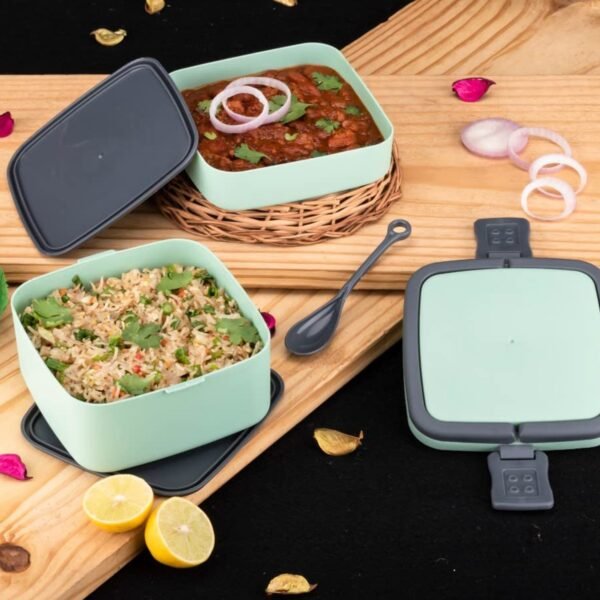 GREEN DOUBLE-LAYER PORTABLE LUNCH BOX STACKABLE WITH CARRYING HANDLE AND SPOON - Image 3