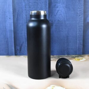 Water Bottle for Kids ? Insulated Stainless Steel Bottle (700 ML / 1 Pc)