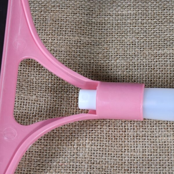 All-in-One Cleaning Brush: Spray, Wash, & Wipe (Windows, Glass, Car) (1 Pc) - Image 3