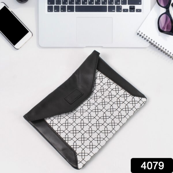 Multipurpose Pouch With Magnetic Lock(1 Pc / 19 x 14 Cm) - Image 2
