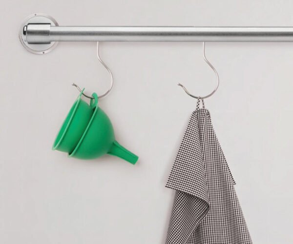 Food-Grade Silicone Funnel: Safe & Easy Transfer for Liquids & Grains (1 Pc) - Image 3
