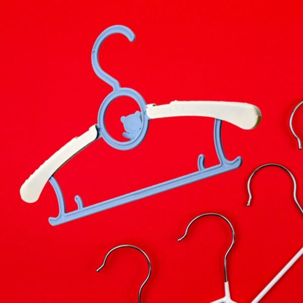 Large Adjustable Plastic Dress Hangers ? Space-Saving & Lightweight (5 Pc) - Image 4