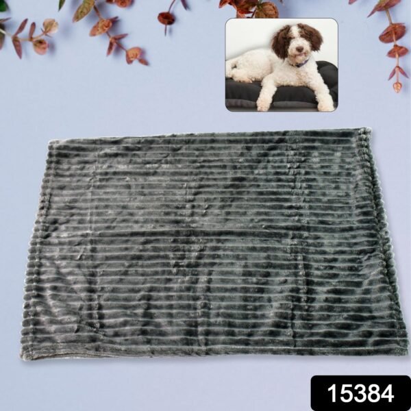 Pet Soft Cat Dog Blanket / Towel (110 x 70 Cm / 1 Pc / Mix Color & Design) - Image 2