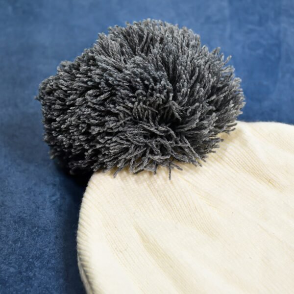 Men's and Women's Skull Slouchy Winter Woolen Knitted Black Inside Fur Beanie - Image 3