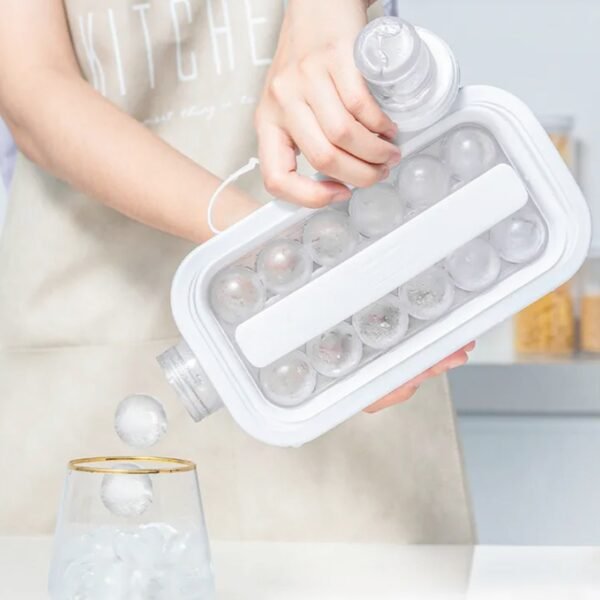 Foldable Ice Tray with Lid, 2-in-1 Ice Ball Maker - Image 5